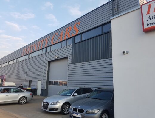 Infinity cars autohaus/werkstatt